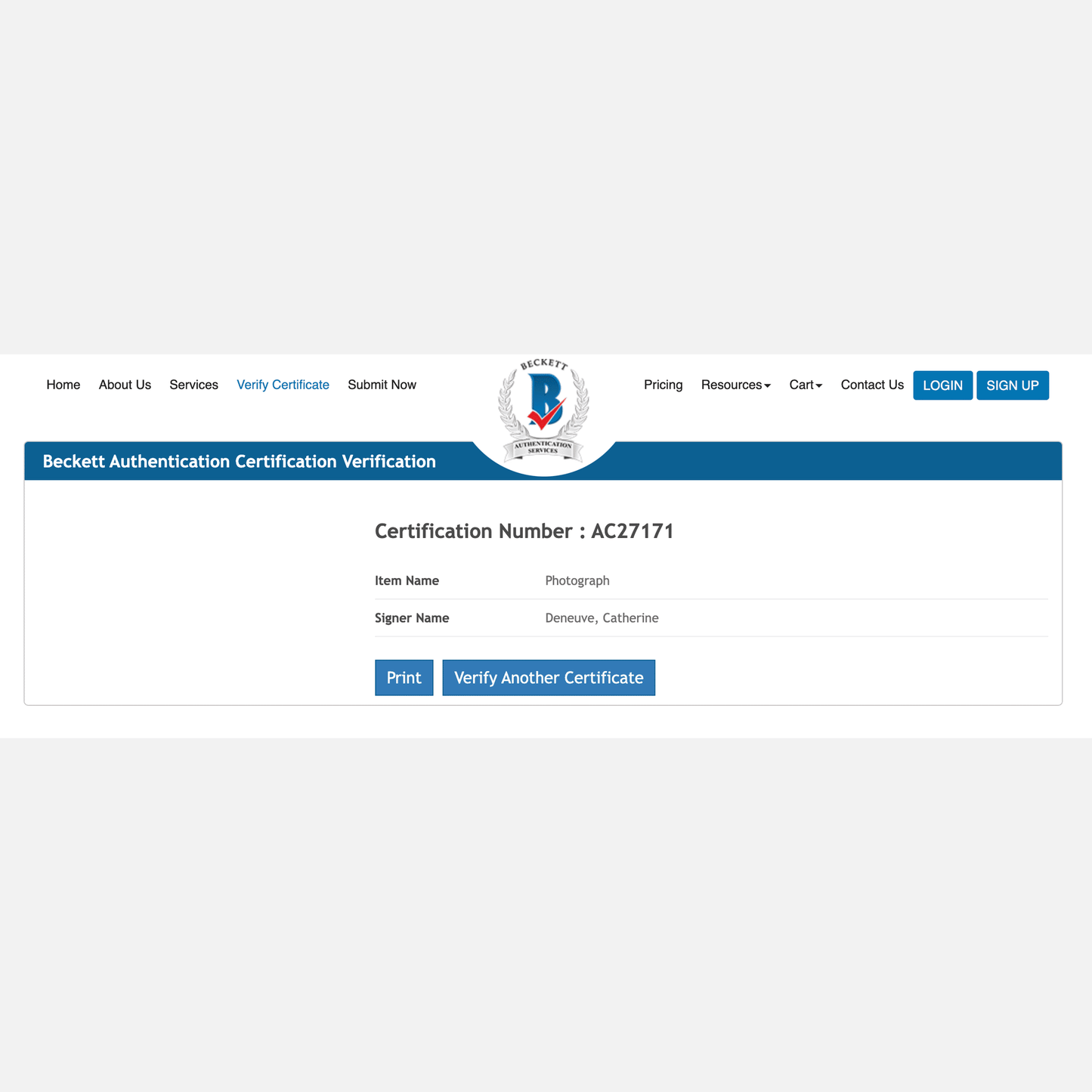 CATHERINE DENEUVE autograph BECKETT signed 8x10 photography 8x10