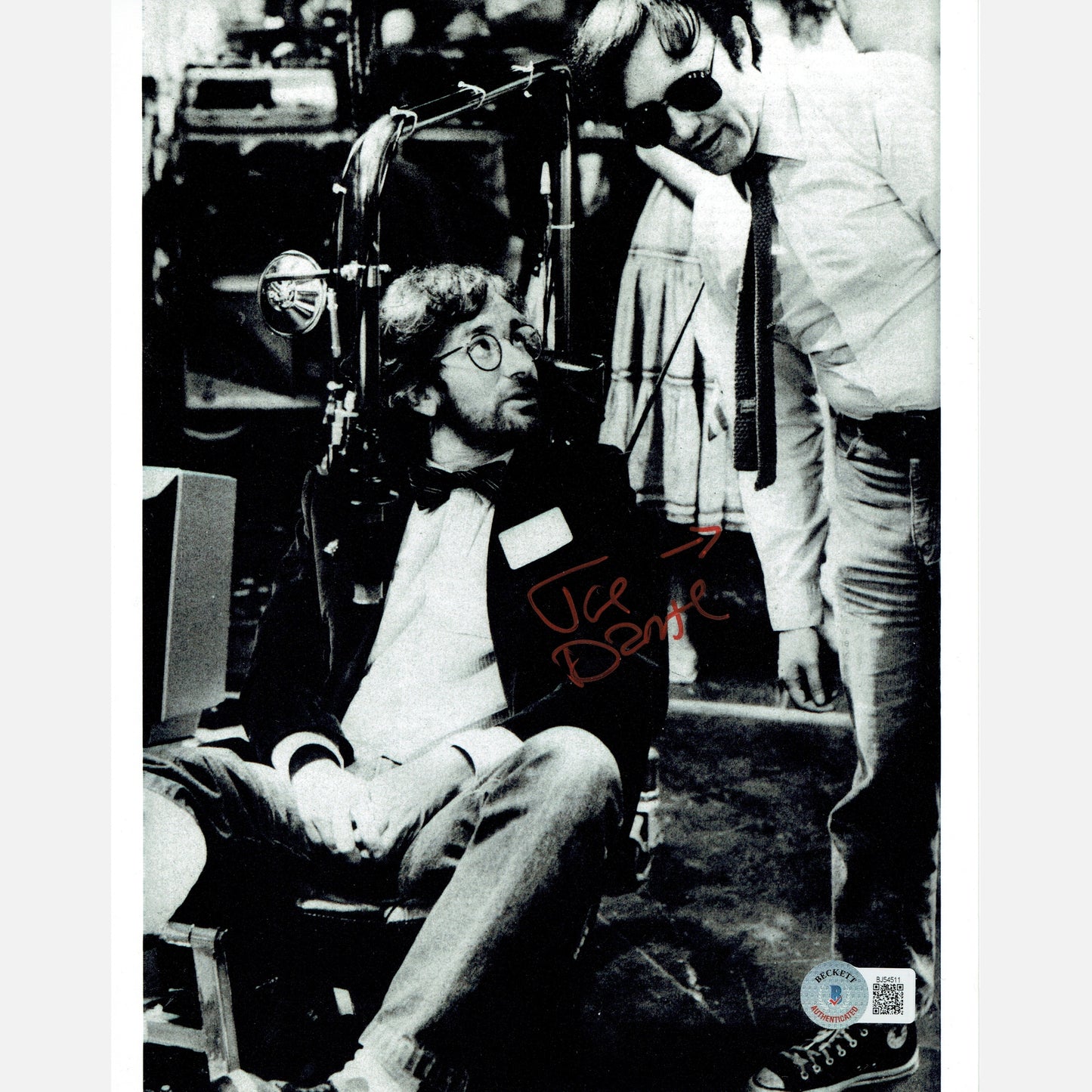 JOE DANTE autograph Beckett signed 8x10 photography BW 8x10