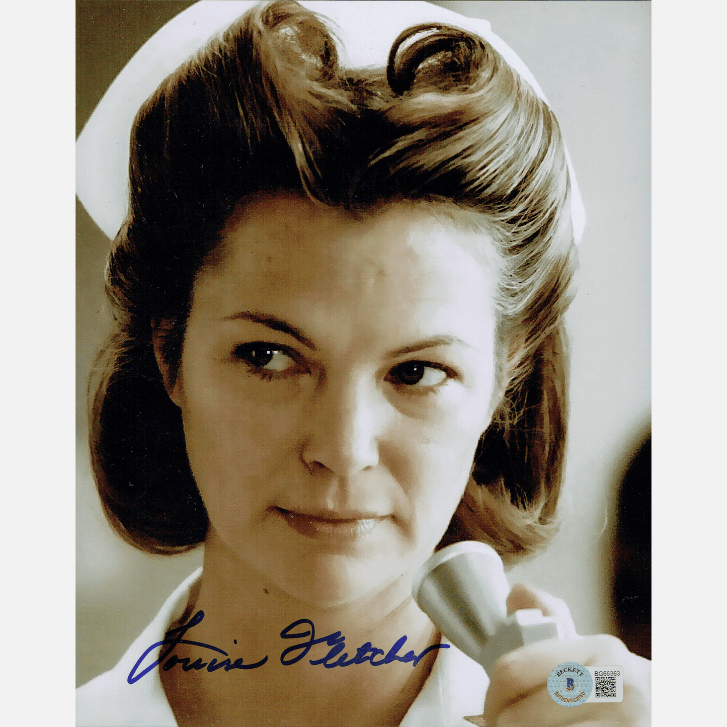 LOUISE FLETCHER autograph BECKETT signed 8x10 photography One Flew Over the Cuckoos Nest 8x10