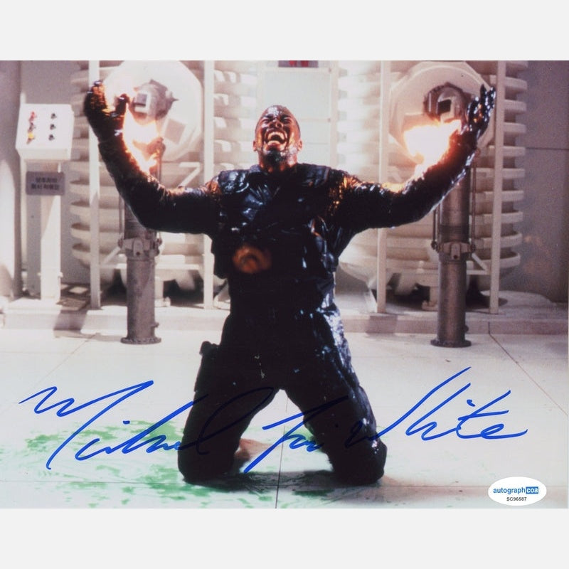 MICHAEL JAI WHITE autograph ACOA signed 8x10 photography SPAWN 8x10