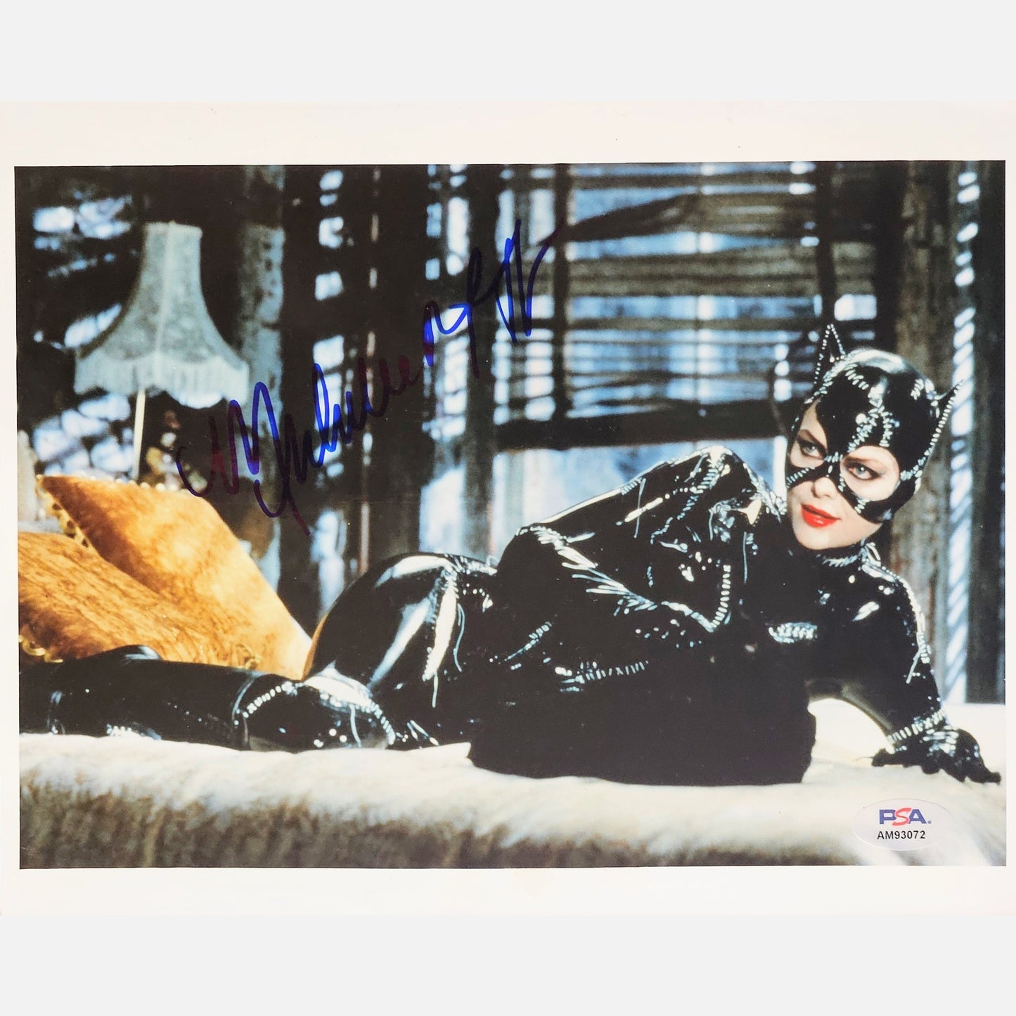 MICHELLE PFEIFFER autograph PSA signed 8x10 photography BATMAN 8x10