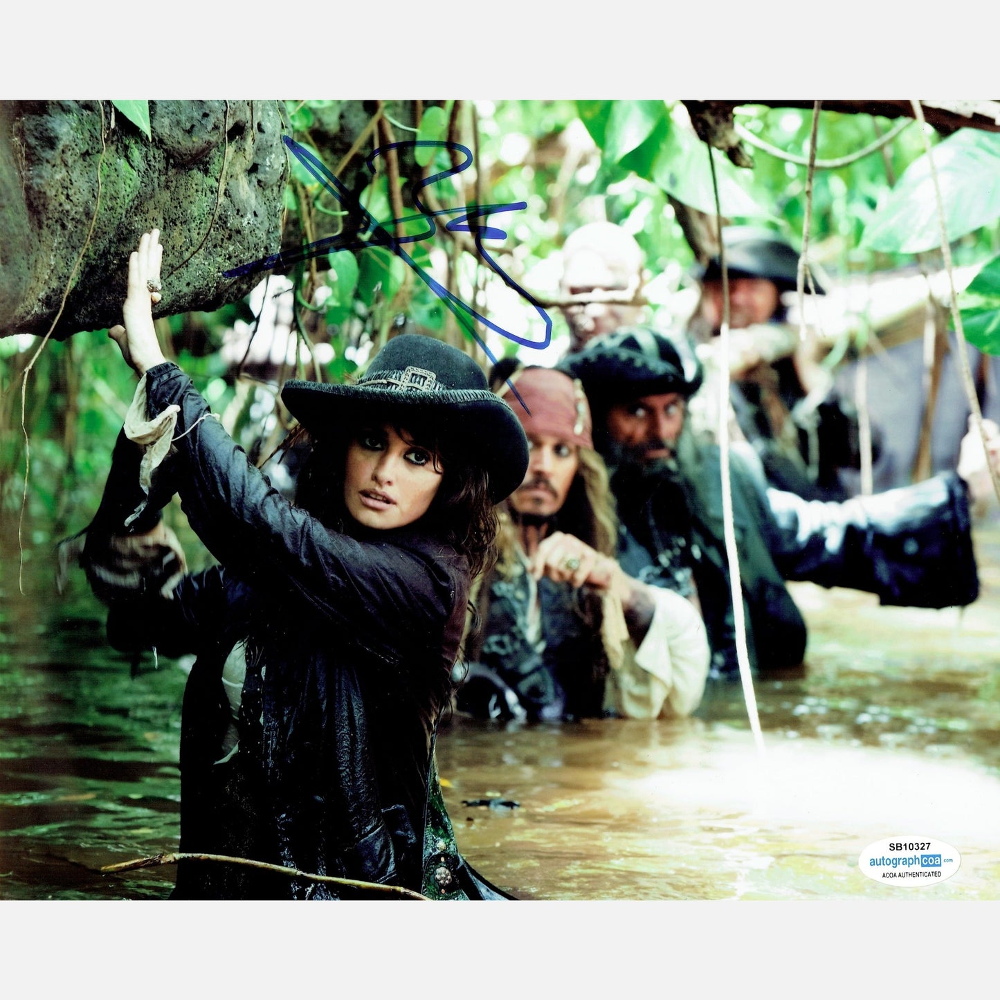 PENELOPE CRUZ autograph ACOA signed 8x10 photography Pirates of the Caribbean 8x10