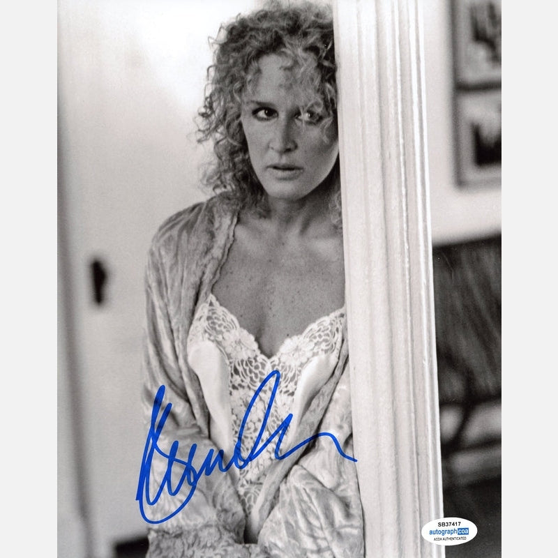 GLENN CLOSE autograph ACOA signed 8x10 photography Fatal Attraction 8x10
