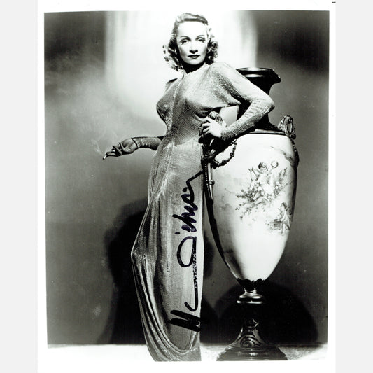 MARLENA DIETRICH autograph JSA signed 8x10 photography 8x10